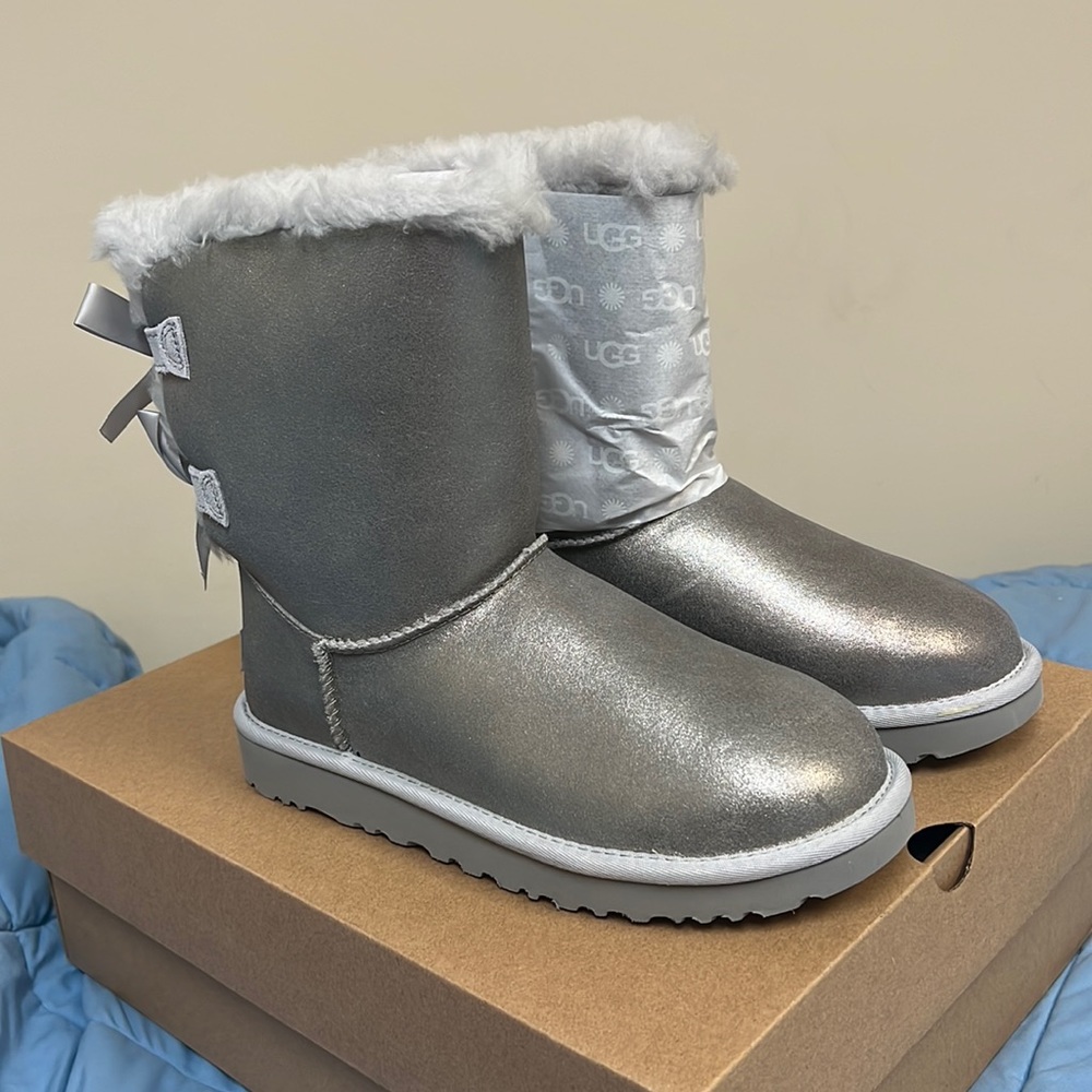 Silver uggs